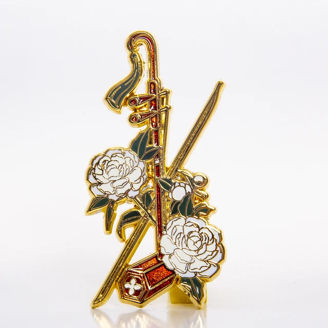 China Musical Instrument Metal Badge Lapel Pins Custom Hard Enamel Pins