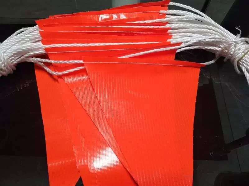 Durable Traffic Safety Triangle Pennant Caution Bunting Flag with Nylon White Rope