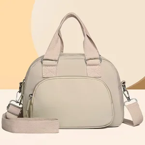 2026 New Custom Logo Wholesale Larger Capacity Sports Travel Duffel Bag Travel Bag Outdoor Workout Gym Duffle Bag for Women Men