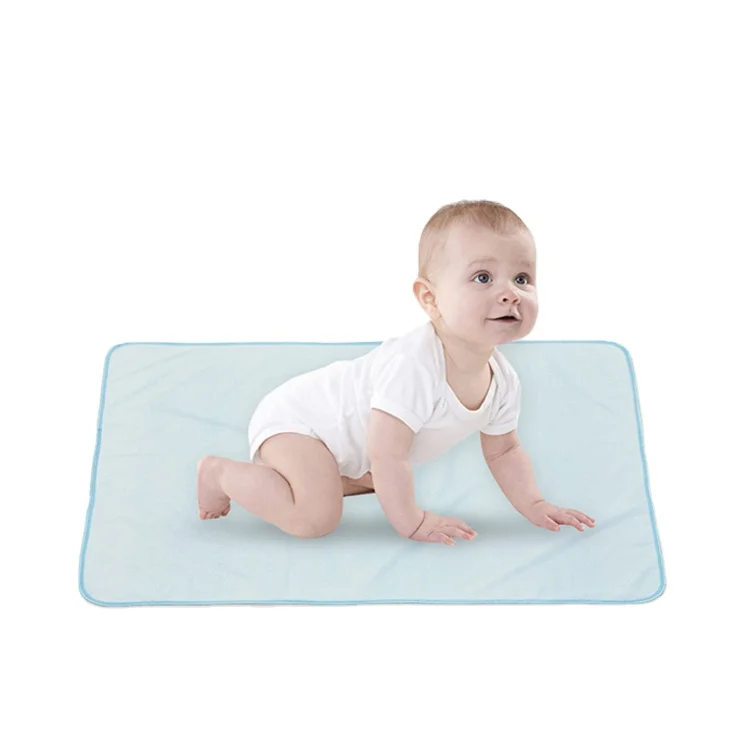 High Quality Custom Size Color Printed Foldable Babi Baby Waterproof Urine Pad Newborn Changing Diaper Mat
