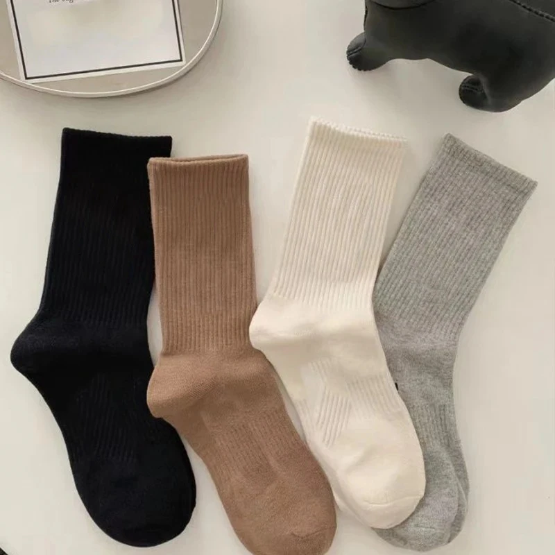 Unisex Winter Women Casual Dress Socks Custom Logo Jacquard Cuff Knitted Cotton Crew Sweat-Resistant Bulk Men Grip Sports Socks Unisex Winter Women Casual Dress Socks Custom Logo Jacquard Cuff Knitted Cotton Crew Sweat-Resistant Bulk Men Grip Sports Socks