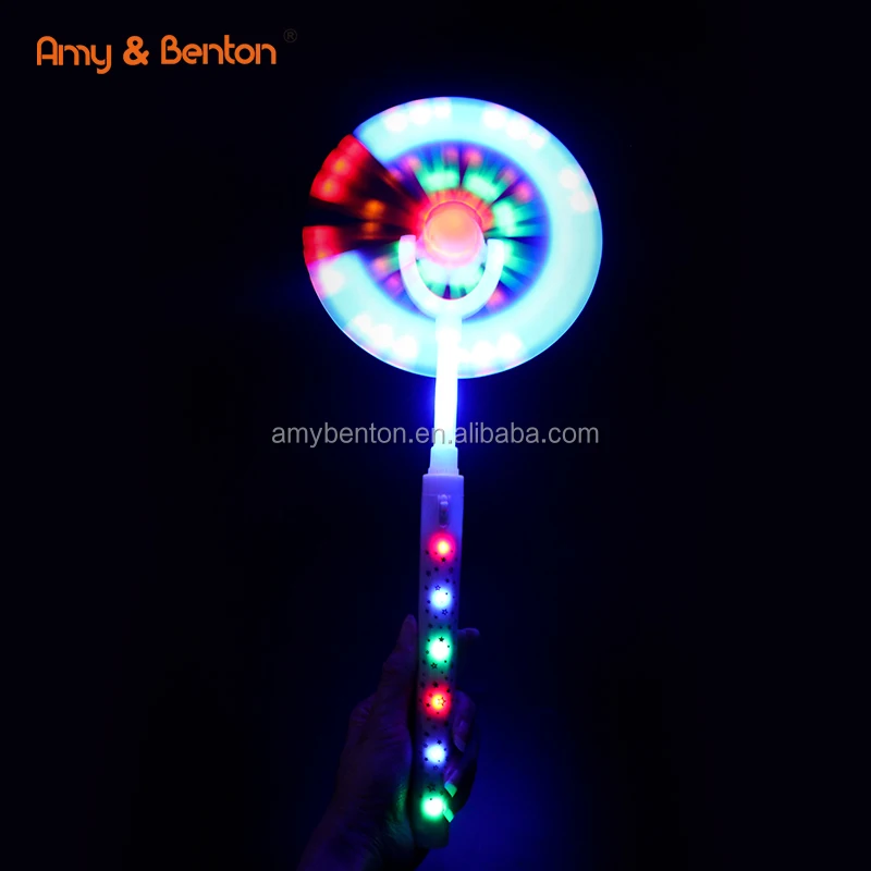 
 Популярные волшебные палочки со светодиодной подсветкой, яркие светящиеся палочки-ветряные мельницы, светящиеся праздничные игрушки для детей  