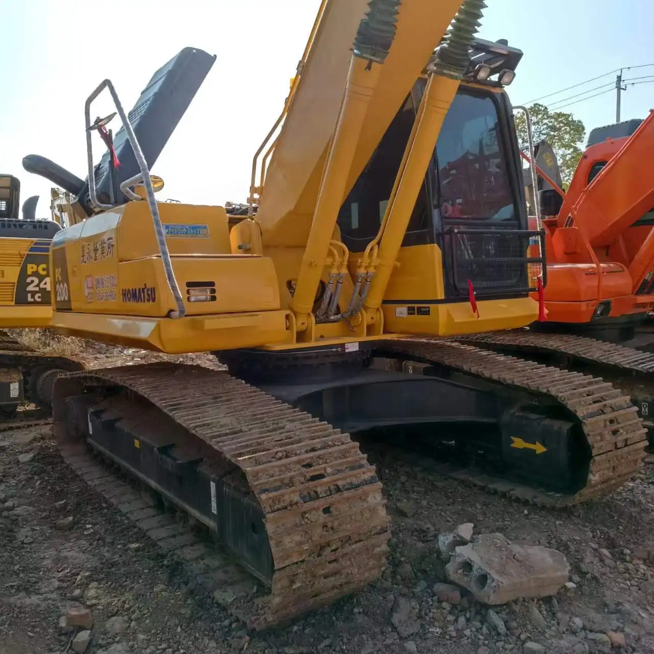 80%new KOMATSU Excavators PC200-10MO - Heavy Duty 20tons