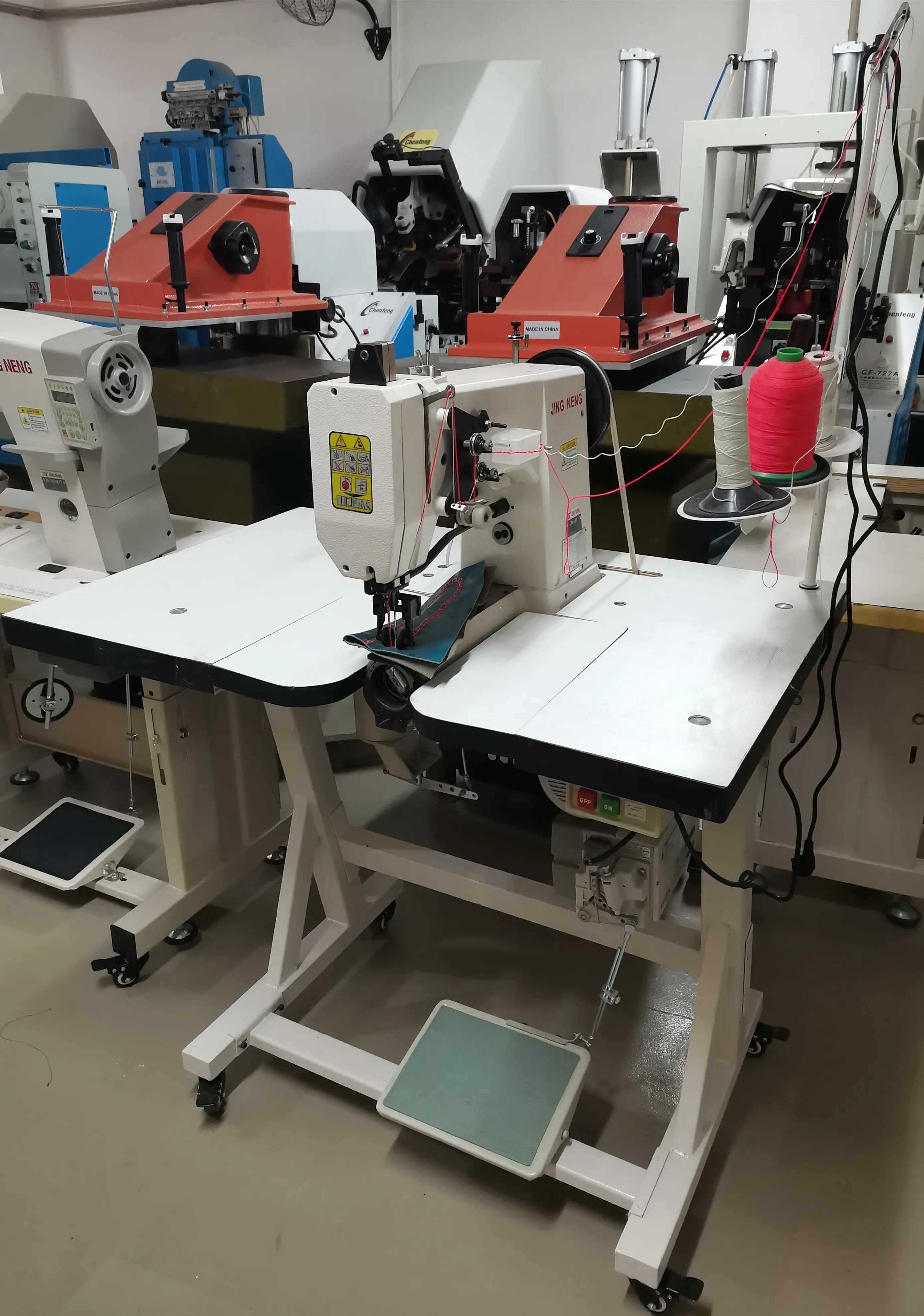 Cylinder Bed Leather Pattern Sewing Machine Shoes Sewing Machine Multi