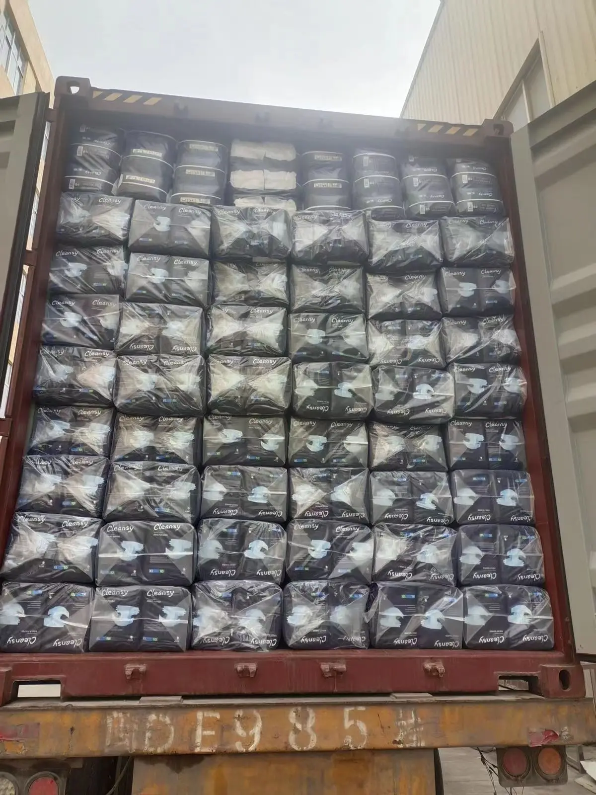 Hot Selling Napkin 280 Mm Napkins Germany Disposable Panties With