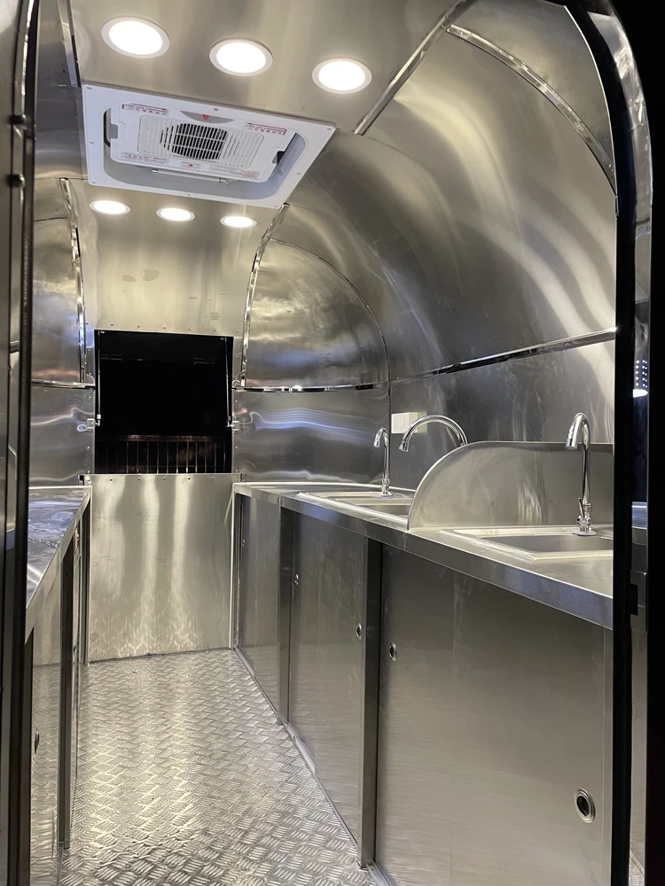 Horse Trailers Mobile Bars Ice Cream Vending Van Horsebox Vintage Horse