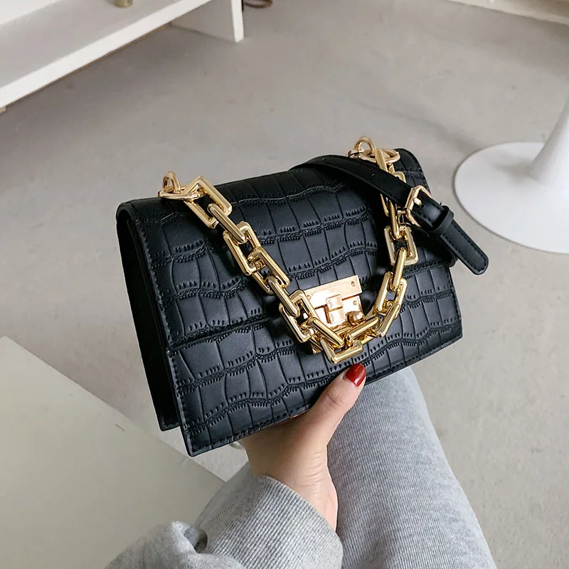 thick chain bolsa strap