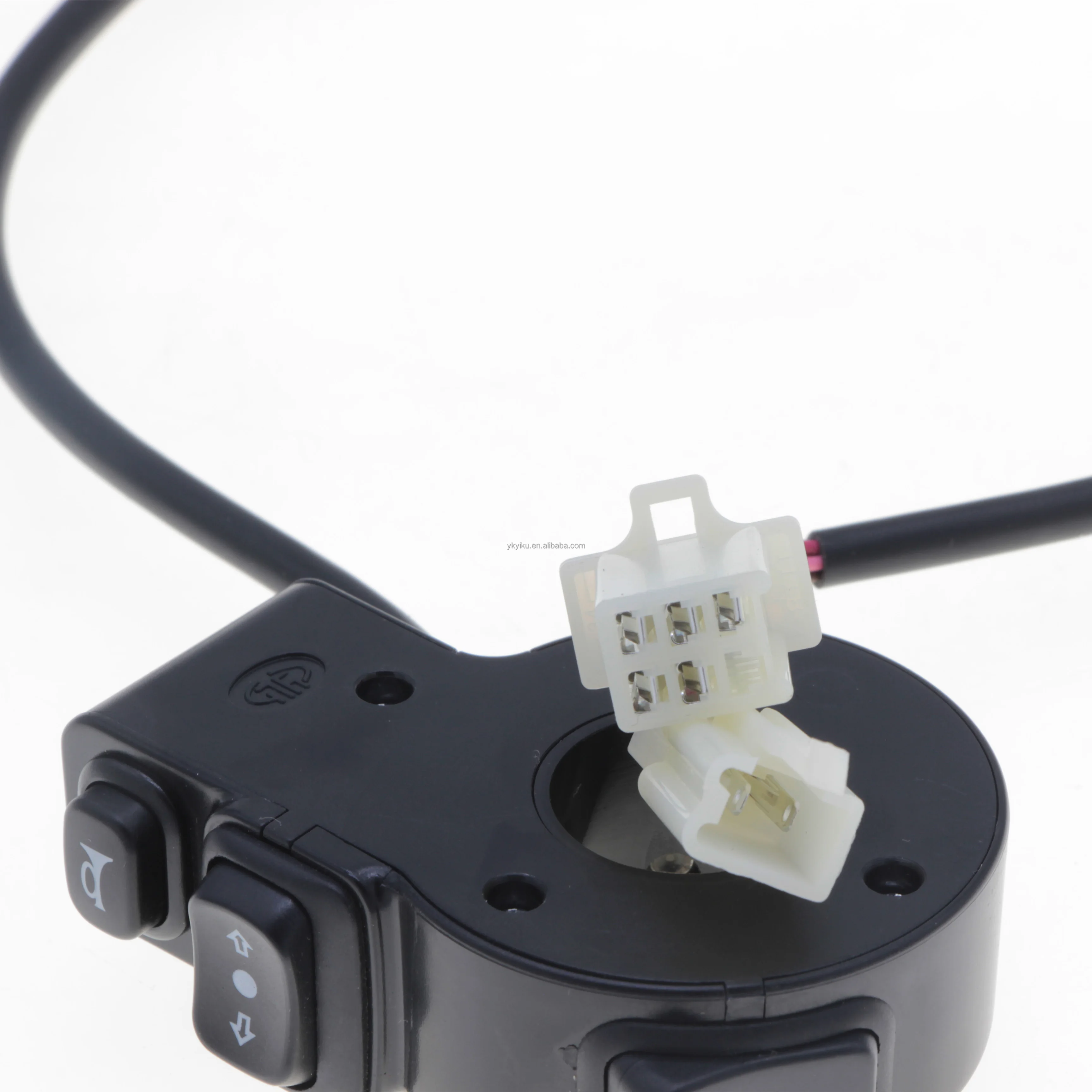 Трехфункциональные фары для