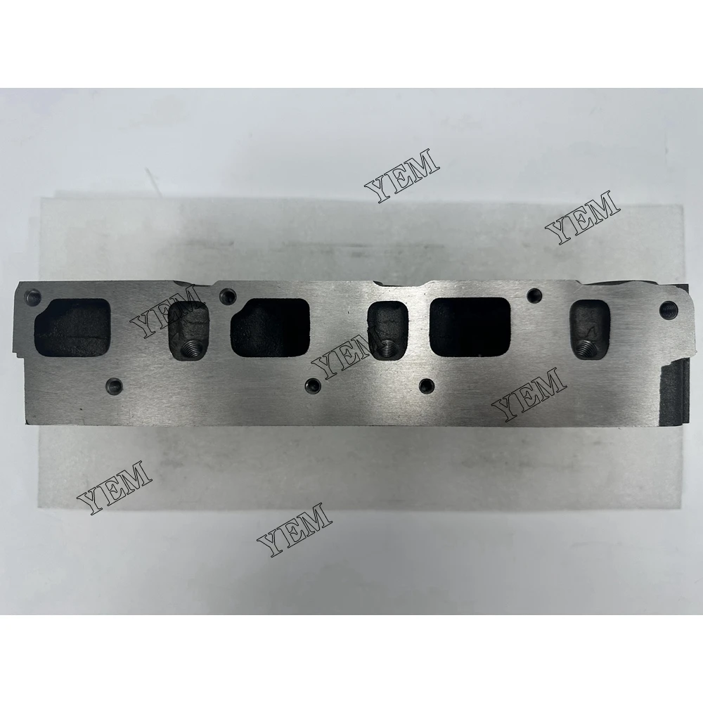 For Kubota D750 Cylinder Head Industrial Engine Parts 5