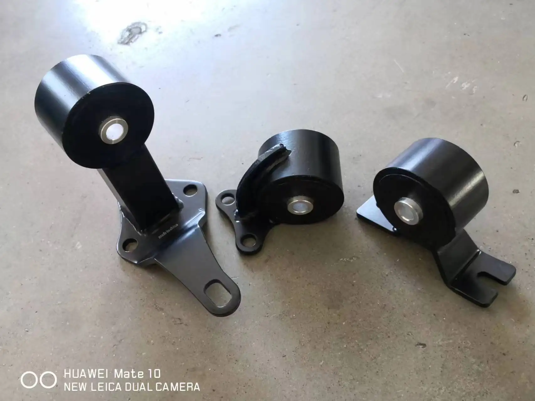 Black JDM B-Series Motor Mounts - For 88-91 Civic/CRX B16 B18 B20 Swap - Polyurethane