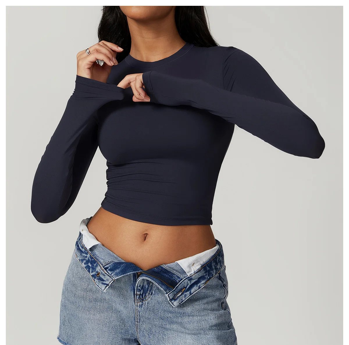 Shop Our 78% Polyamide Crop Tops - Slim Fit & Sustainable