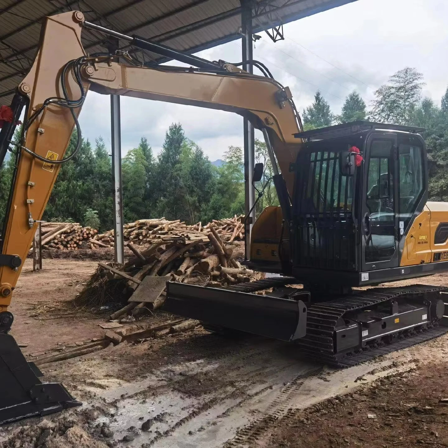 Сельскохозяйственная лесохозяйственная техника 8TON XE85GF китайские лесозаготовительные машины