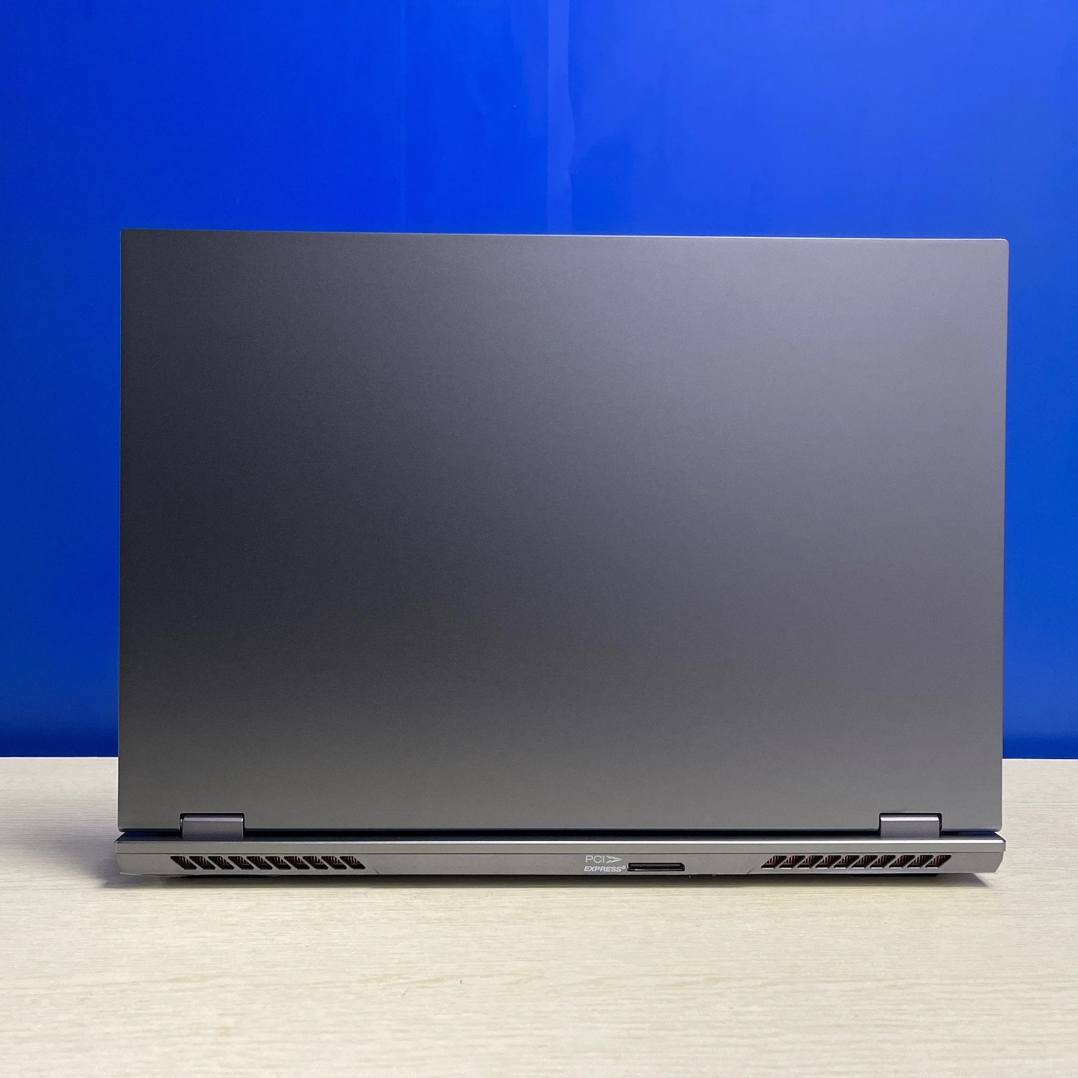 Zbook Pro Ux582 - 16.1 Inch Dual-Screen Laptop with Intel Core I9