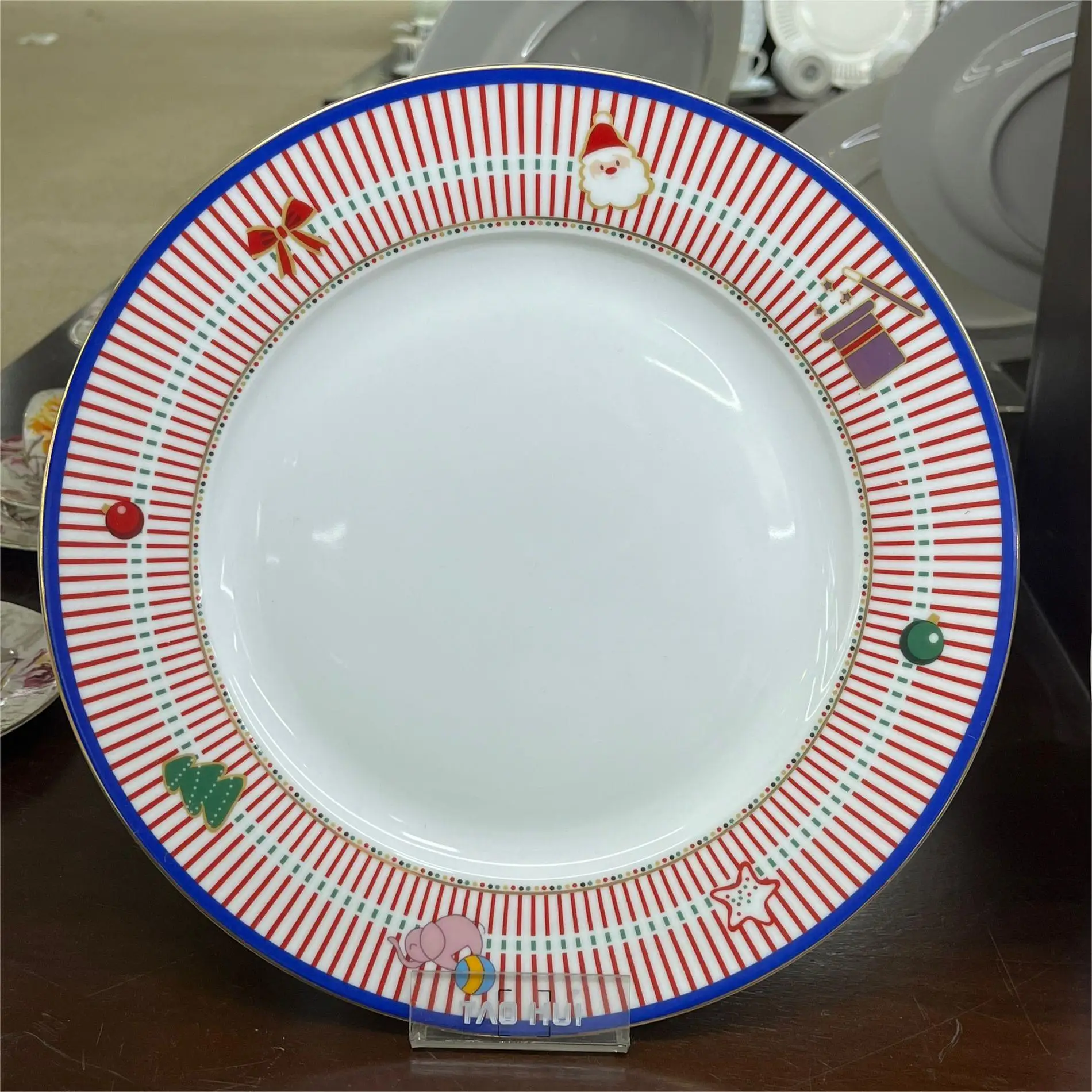 Home Christmas Multicolor Ceramics Fine Bone China Dinnerware Set manufacture