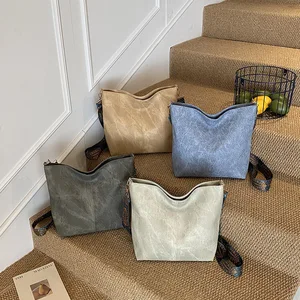 Wide-shoulder Strap Large-capacity Bucket Bag for Ladies Designer Trendy Single-shoulder Bag with Zipper Sac