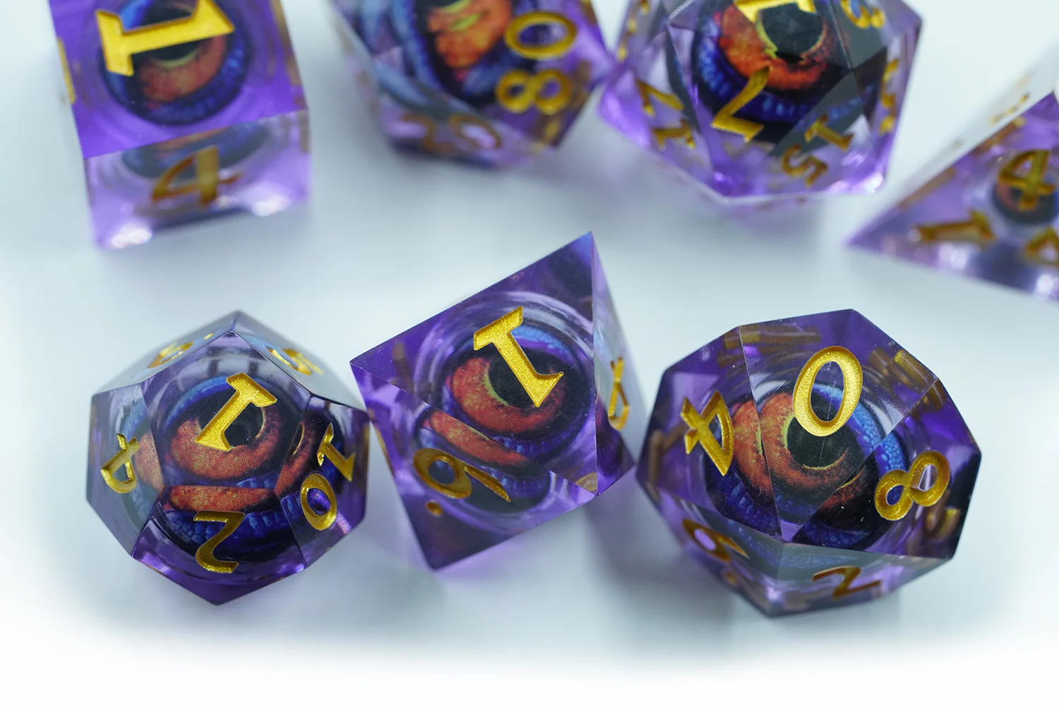Yushun 7pcs/set dados líquidos resinosos poliédricos para TRPG Xogo de táboa D4-D20