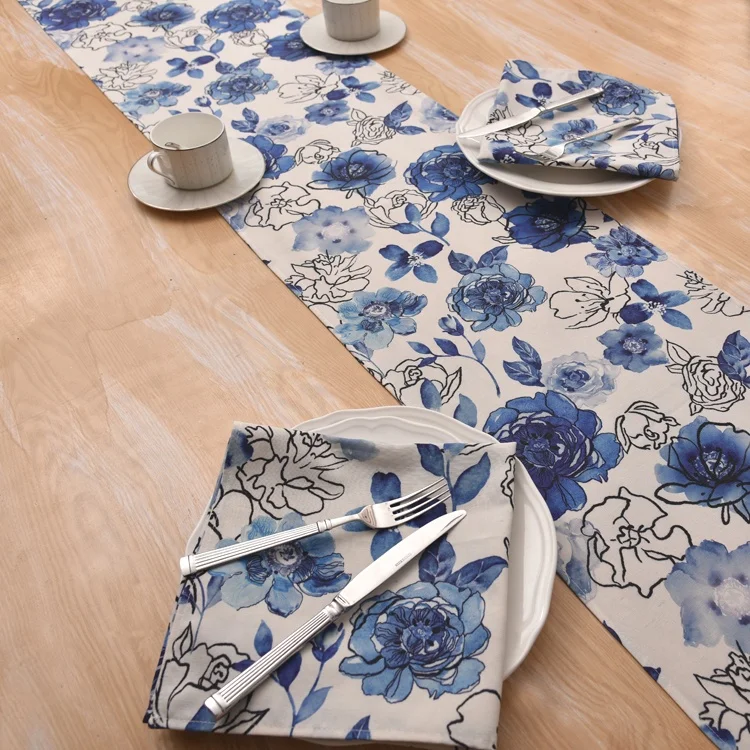 New Exquisite Custom Printing Table Runner With Floral Pattern Print