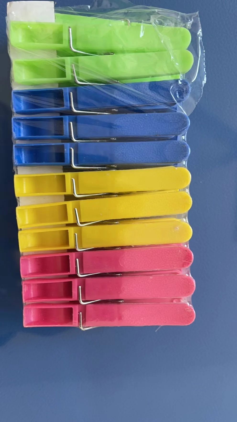 Fashion Colors Laundry Pegs Decorative Plastic Clips Clothespins 24pcs