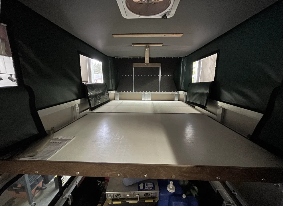 Sleek Outdoor Lightweight Luxury Popup Short Bed Truck Camper