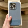 Light blue with magnetic attraction