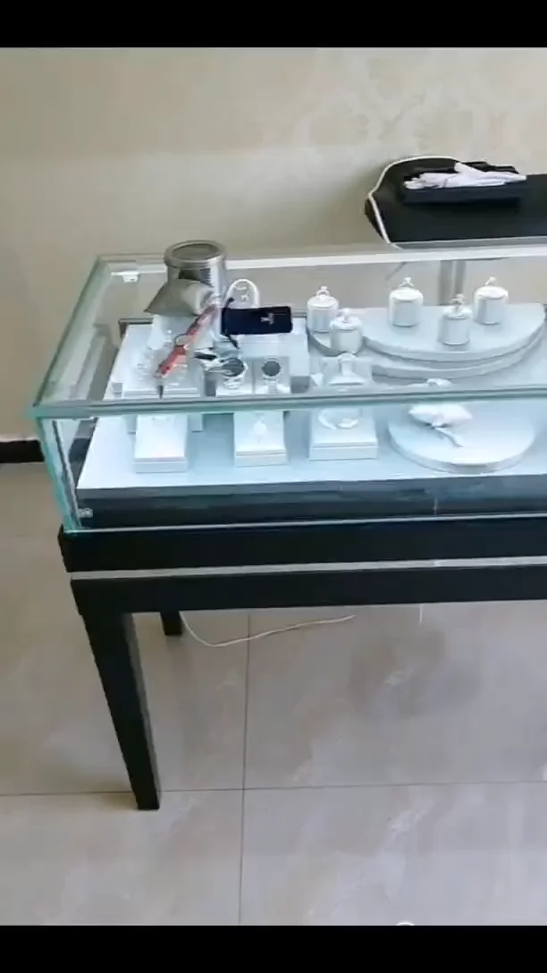 4ft Metal Jewelry Display Case Lockable Jewelry Shop Showcase Tempered