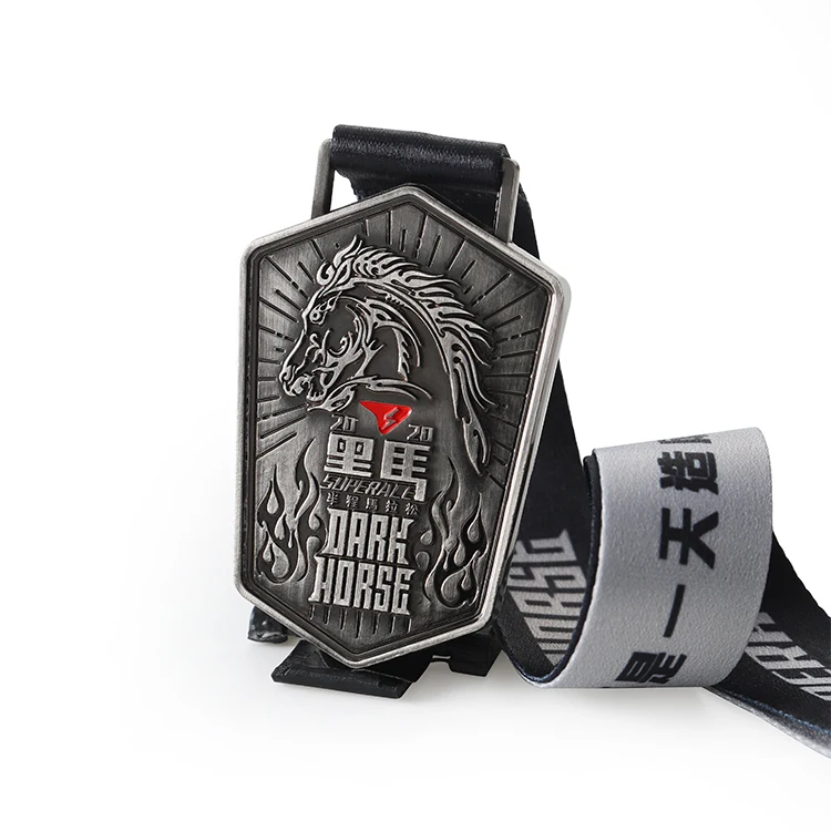 Медаль для конного спорта под заказ медаль из цинкового сплава с гравировкой старину черного никеля золота гонок на лошади металлическим логотипом