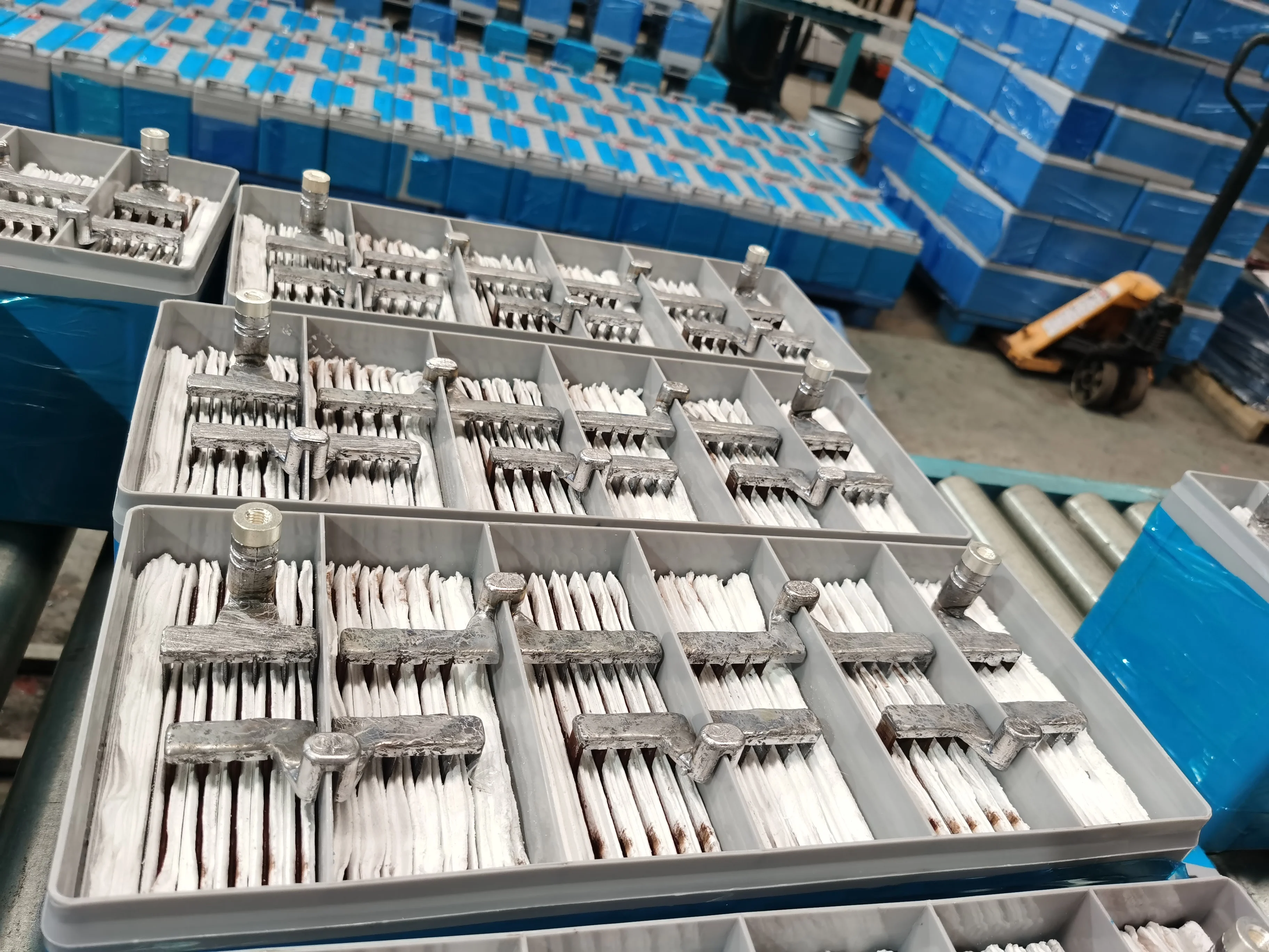 
12v 250ah de la акумуляторная Батарея VRLA Солнечная гелиевая батарея 12В 250AH с самой лучшей ценой 