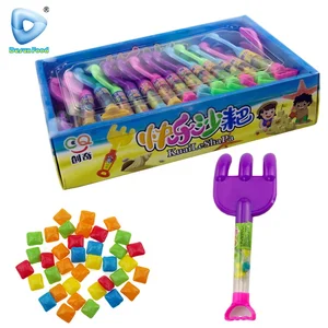 Hot Selling Funny Plastic Colorful Beach Toy With Bubble Gum Candy