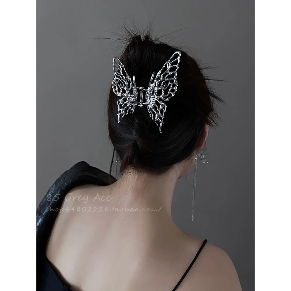INS Metal Irregular butterfly Large Grasp Clip Liquid Geometry Girl Back of the Head Coiled Hair Clip Hair Accessories