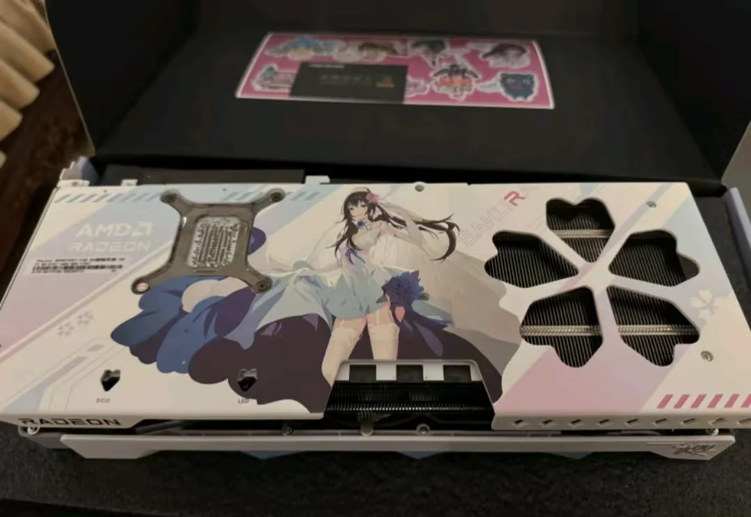 Yeston Radeon RX 9070 XT 16G GDDR6 Sakura OC ゲーミングビデオカード