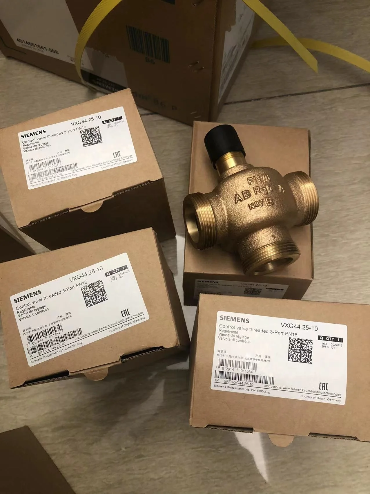 3-way VXG44.20-6.3 Seat Valves - Original Siemens HVAC Solutions