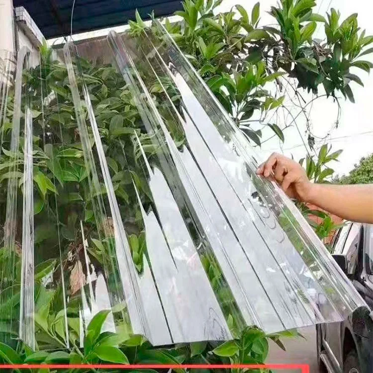 Free Sample Custom Model 840mm 1060mm Corrugated Daylight Panels Transparent Curved Polycarbonate Roofing Sheets