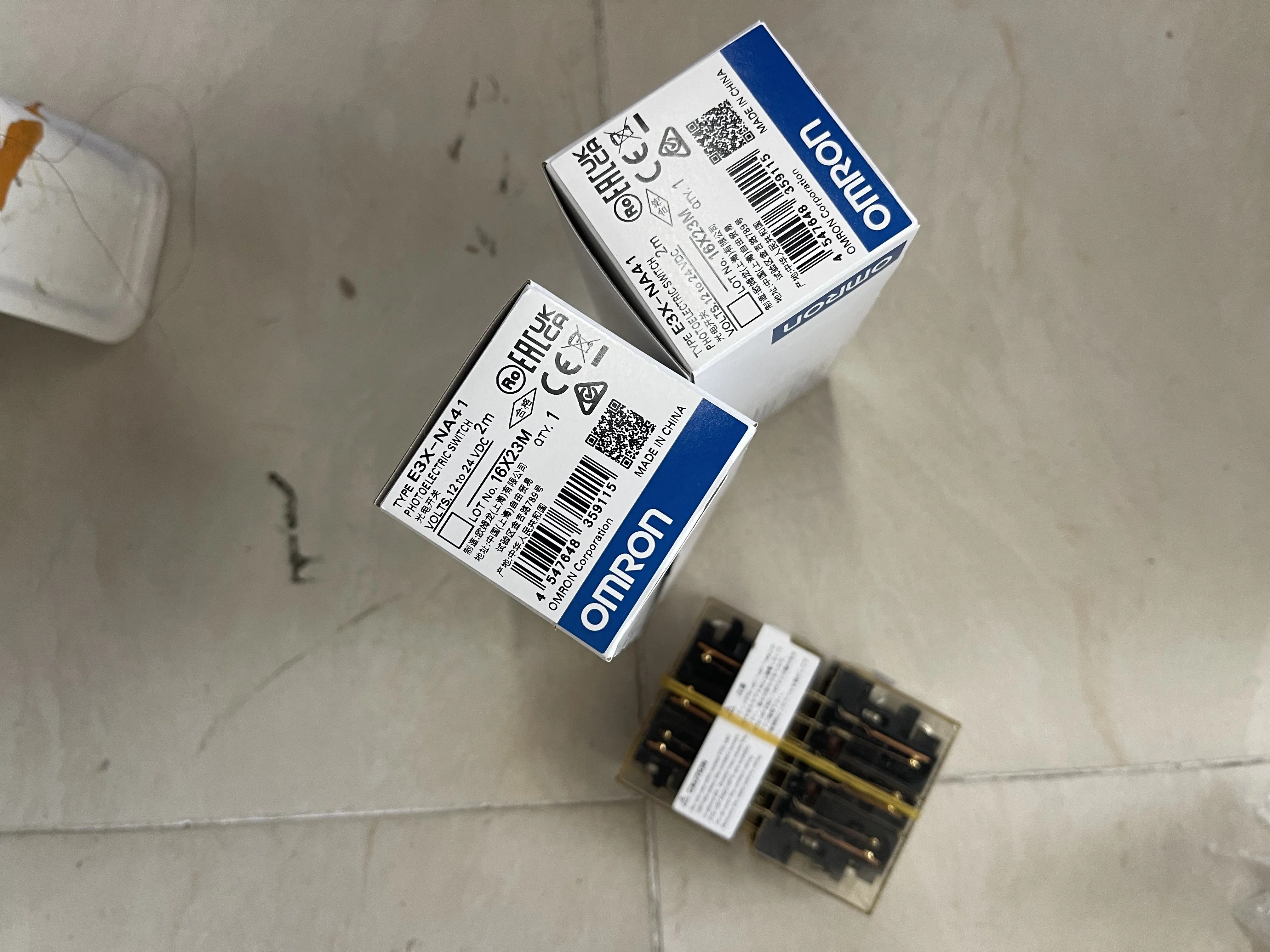 Omron Photoelectric Sensor E3X-NA41