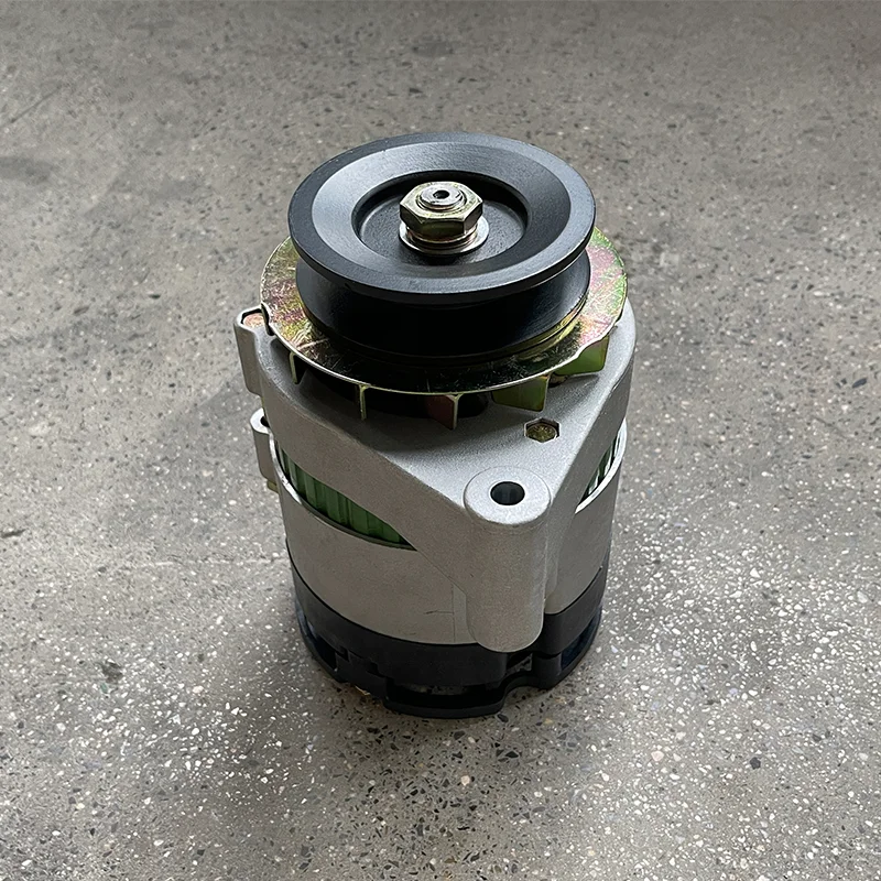 FM WORLD Harvester Spare Parts - 4G33TC-29000C Alternator