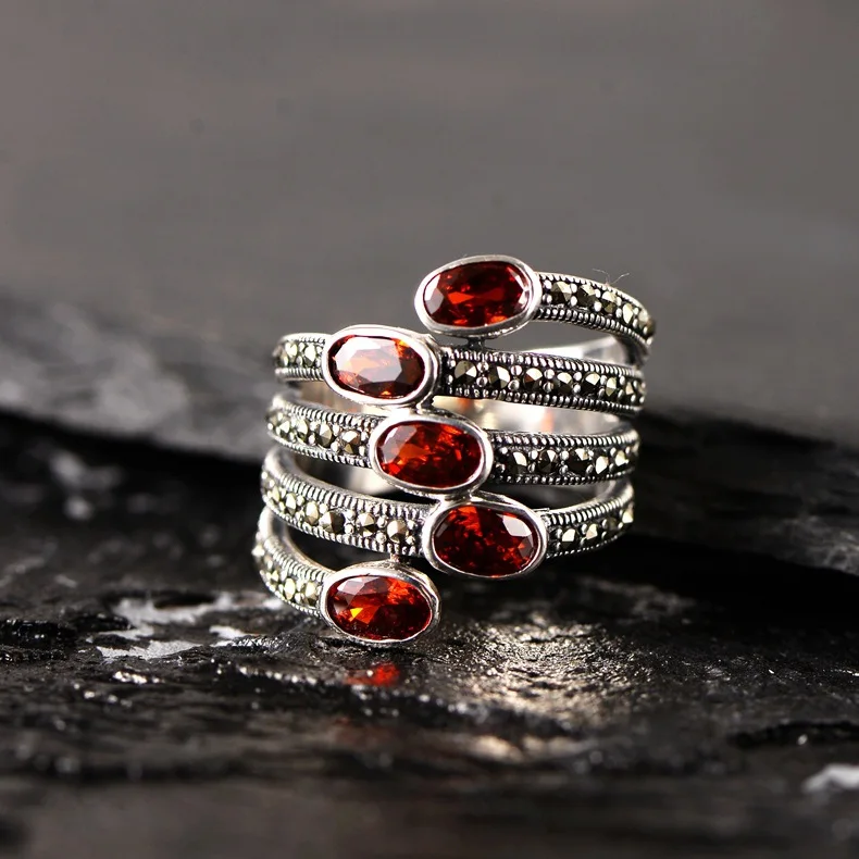Bague Ancienne En Argent Massif Avec Grenat Et Marcassites - Taille 54 - Vintage
