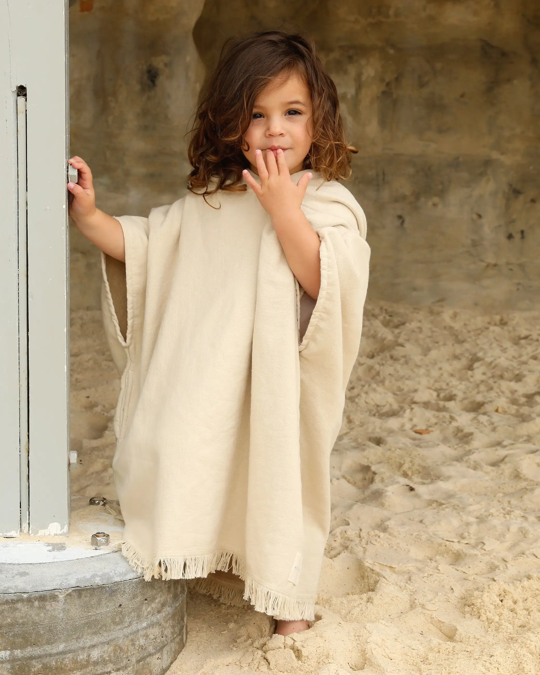 Hot Selling Comfortable Small Size Towel Poncho Surfer Poncho Kids Poncho Towel manufacture