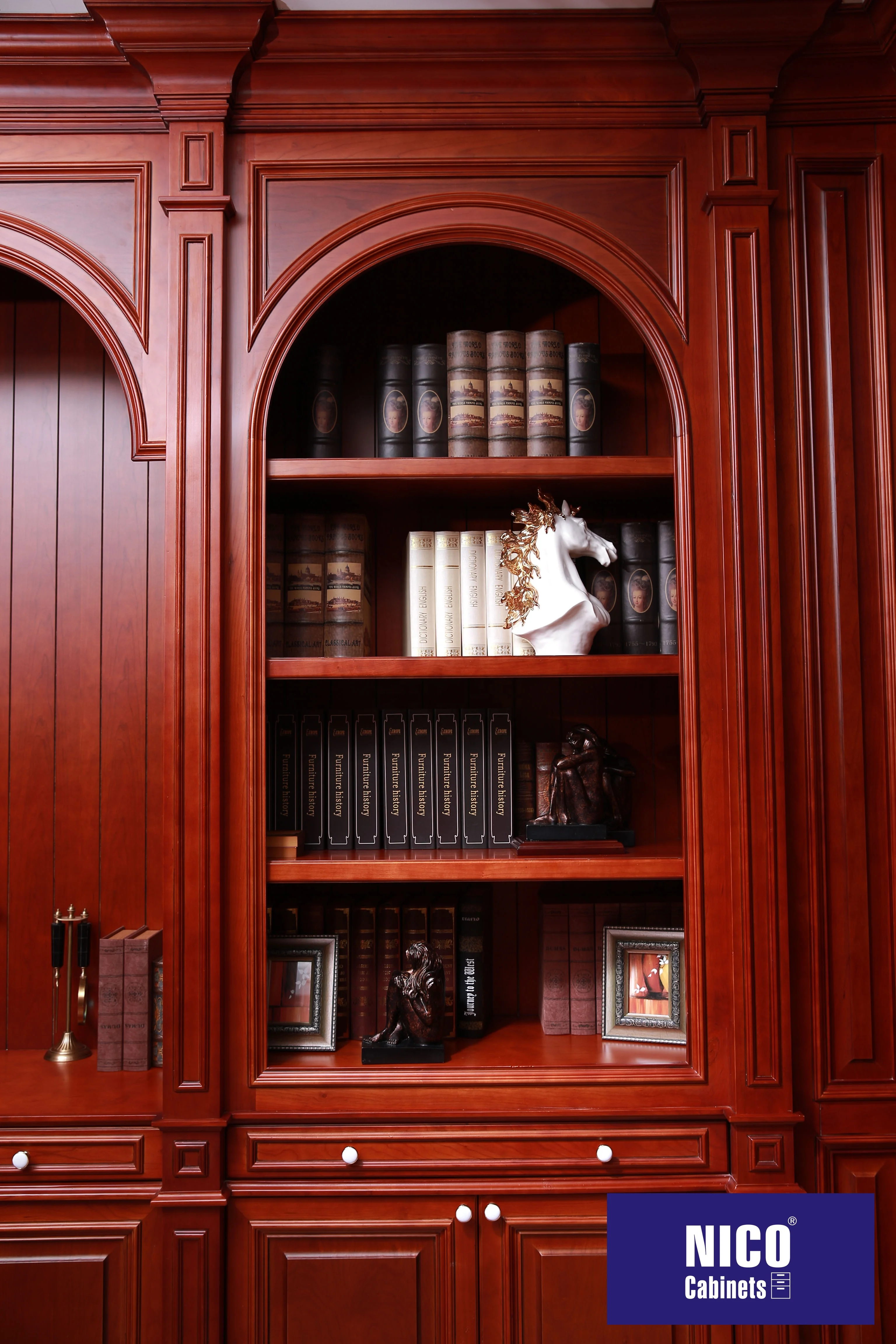 NICOCABINET, итальянский дизайн, современный книжный шкаф под заказ из коричневого и красного дерева, книжная полка со стеклянной дверью, книжная полка, шкаф