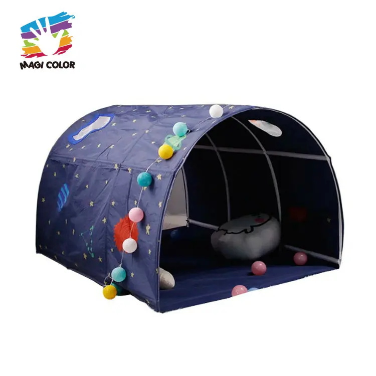 High Quality Large Playhouse Sleepover Tent Kids Play Folding Tent With Big Space W08L047