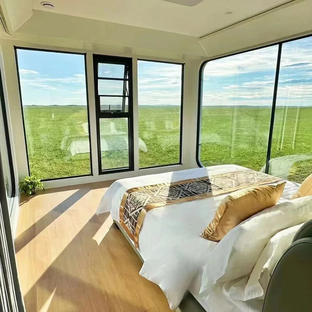 High Quality Custom Prefab Homes Portable Space Capsule House Modern Apple Cabin Tiny Home for Office Use Ready Ship