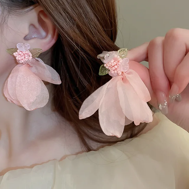 Silver needle rice bead alloy fashion fabric mesh flower versatile girl gentle sweet Wholesale Stud Earrings for Women