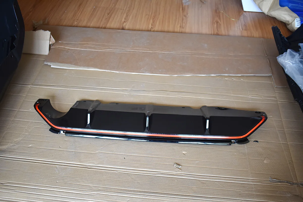 Suitable for Honda Fit Jazz 2018 Gk5 Sport Body Kit Rear Bumper Rear Spoiler