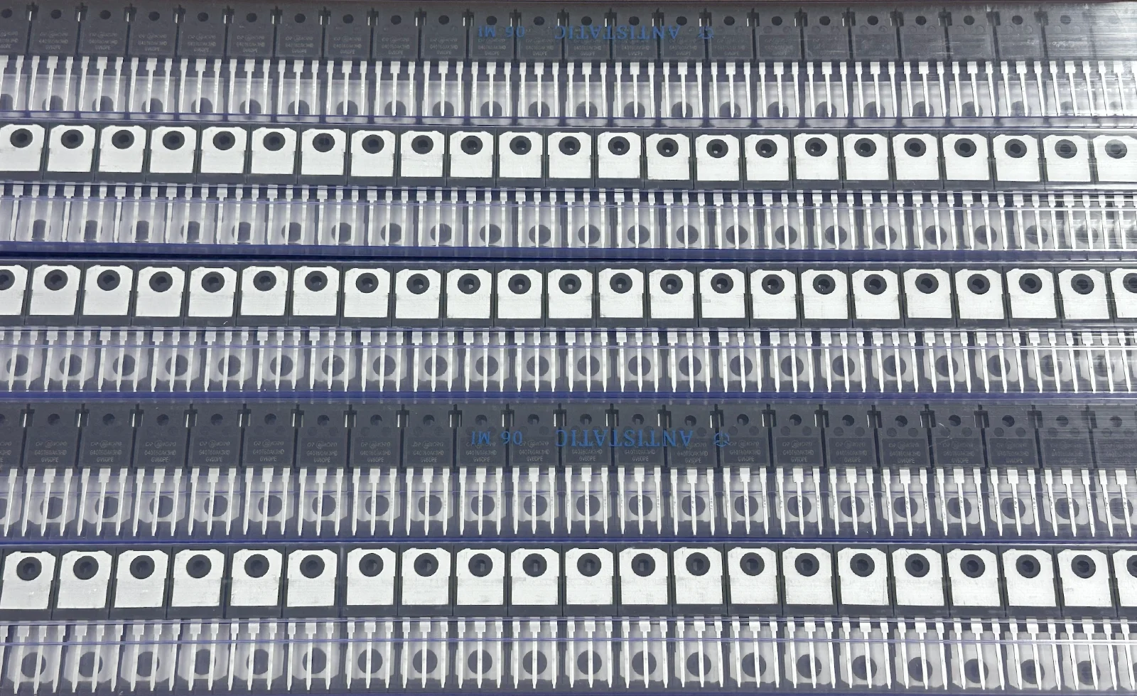 Lot De 2 Transistors IGBT YGW40N65F1 650V 60A TO-247 - YGW60N65F1 Puissants Pour Réparations Électroniques