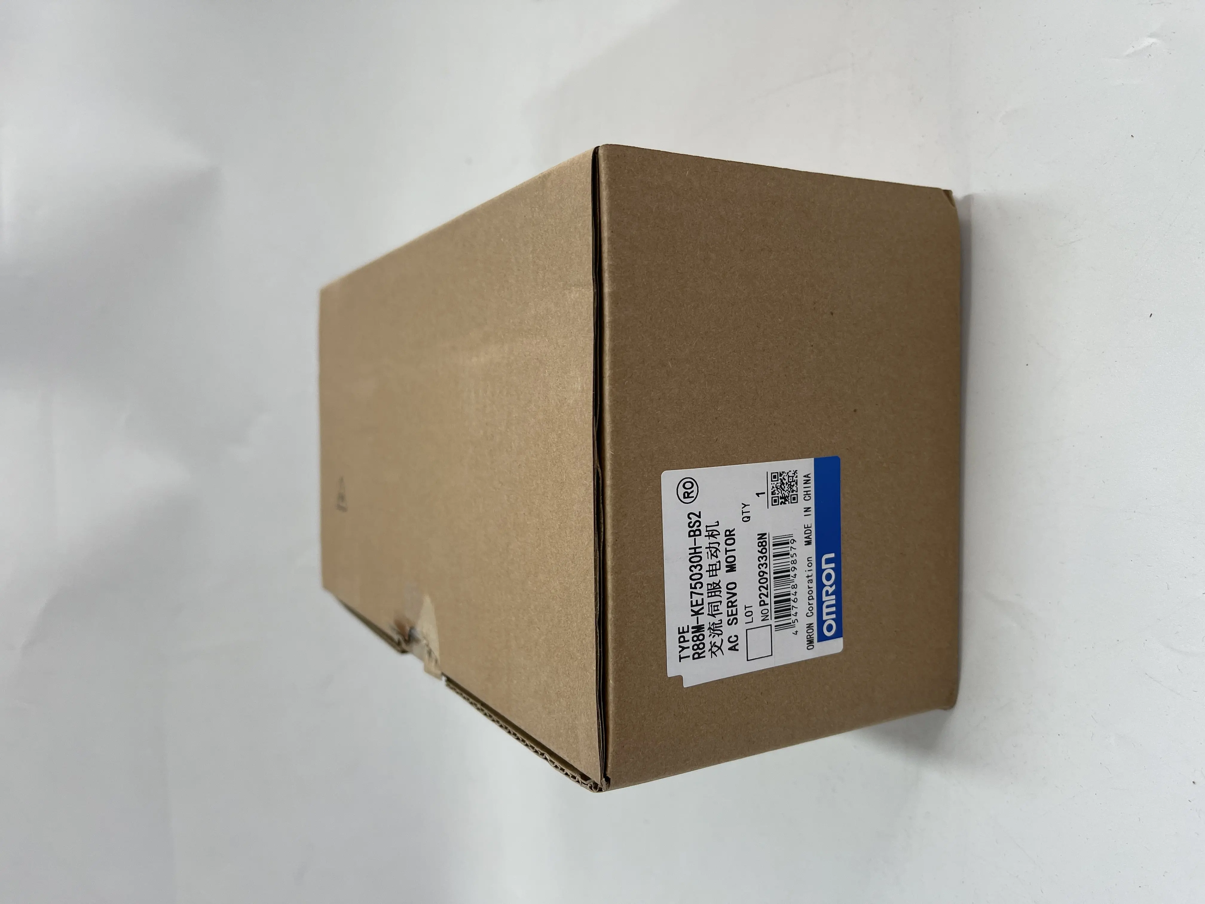 Omron AC Servo Motor R88M-KE75030H-BS2 Omron AC Servo Motor R88M-KE75030H-BS2