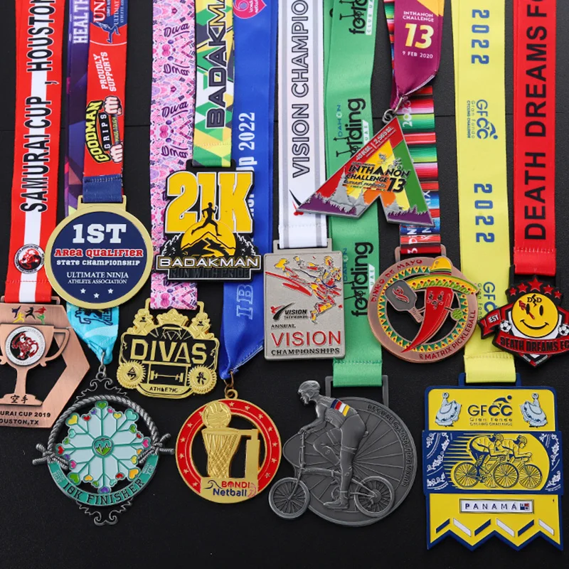 Fabrik Custom Medaillen Sport Metall Logo Emaille Auszeichnung Medaille 2d 3D Gold Silber Fußball Medaillen mit Band 15