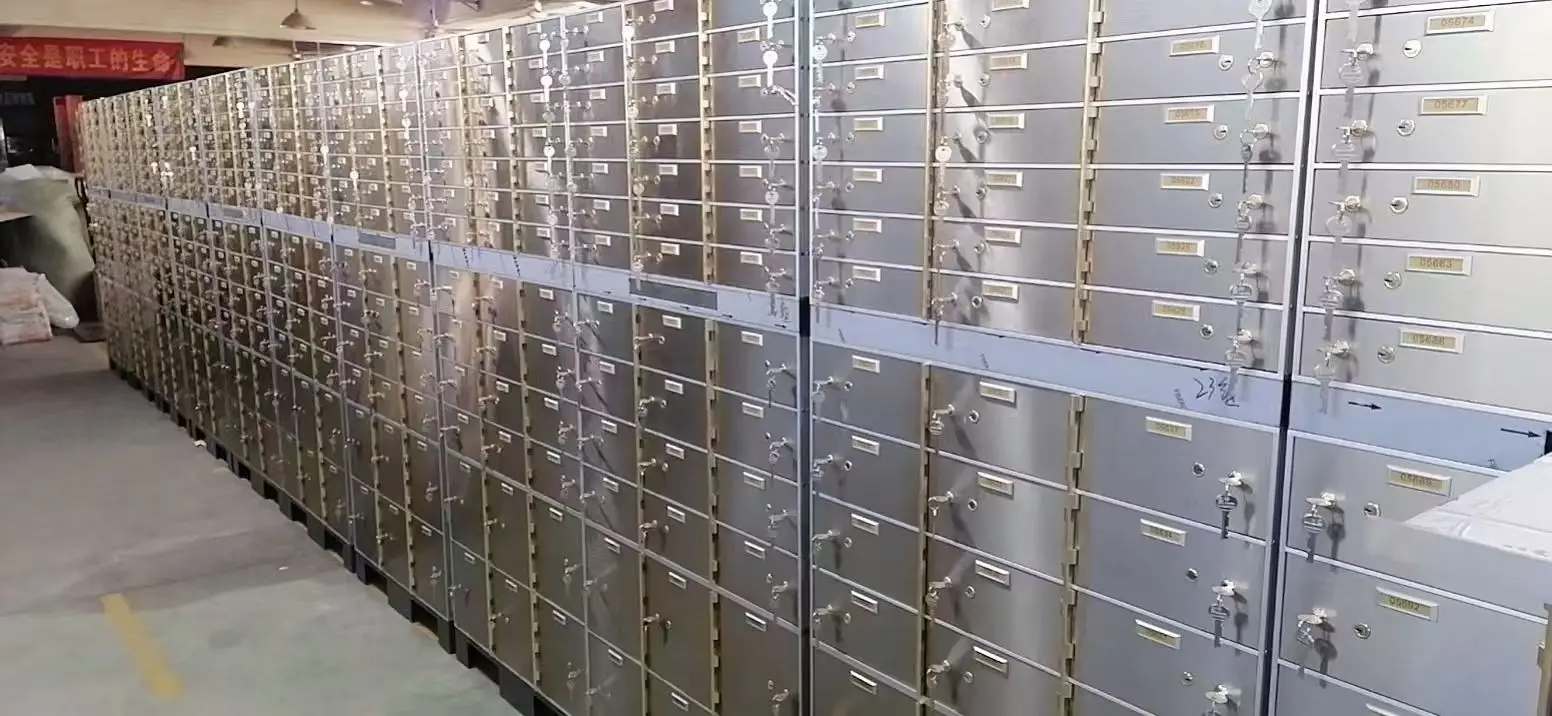 CEQSAFE High Quality Steel Money Cash Deposit Digital Home Money Deposit Safe Box Vault Safe supplier