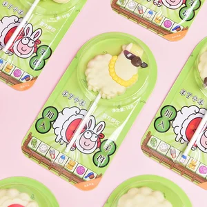 Trendy 30-Piece Factory Wholesale Sheep Cartoon Chocolate Bars Mint Flavored Fat Replacement Snacks with Coated Decoration