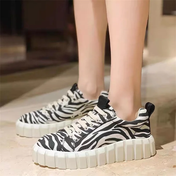 FORUDESIGNS Zapatillas de lona con estampado de cebra para mujer, zapatos  informales vulcanizados de diseñador, alta calidad, color blanco y negro,  para primavera y otoño|Zapatos vulcanizados de mujer| - AliExpress