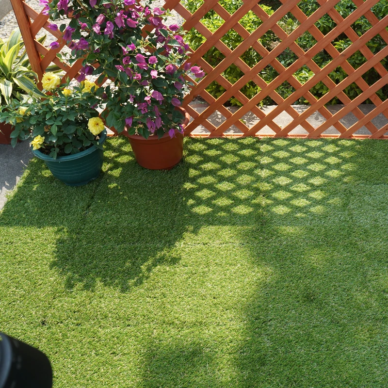 UNI  Garden Floor Design Artificial Grass Deck Tiles