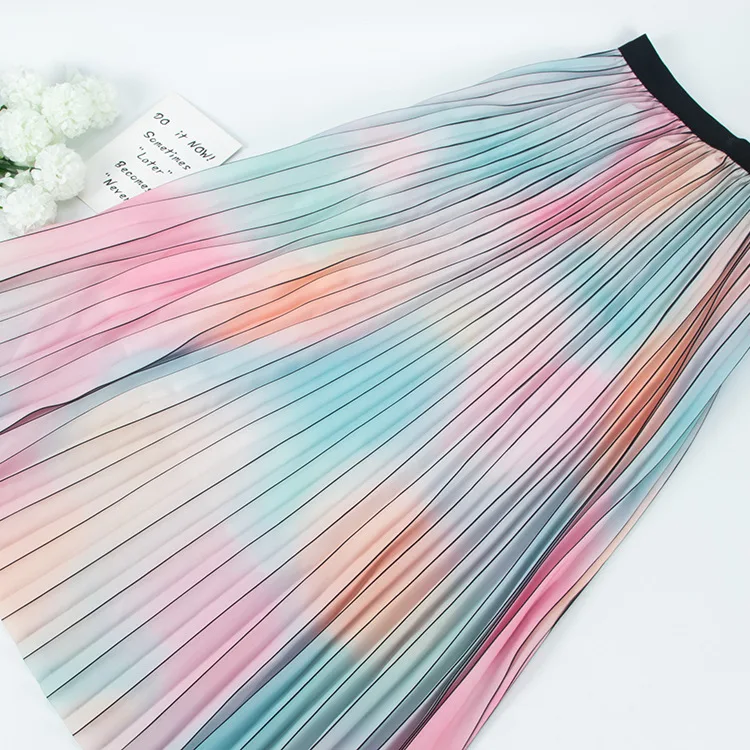 Factory Price Gradient Printed Pleated Chiffon Fabric for Dress