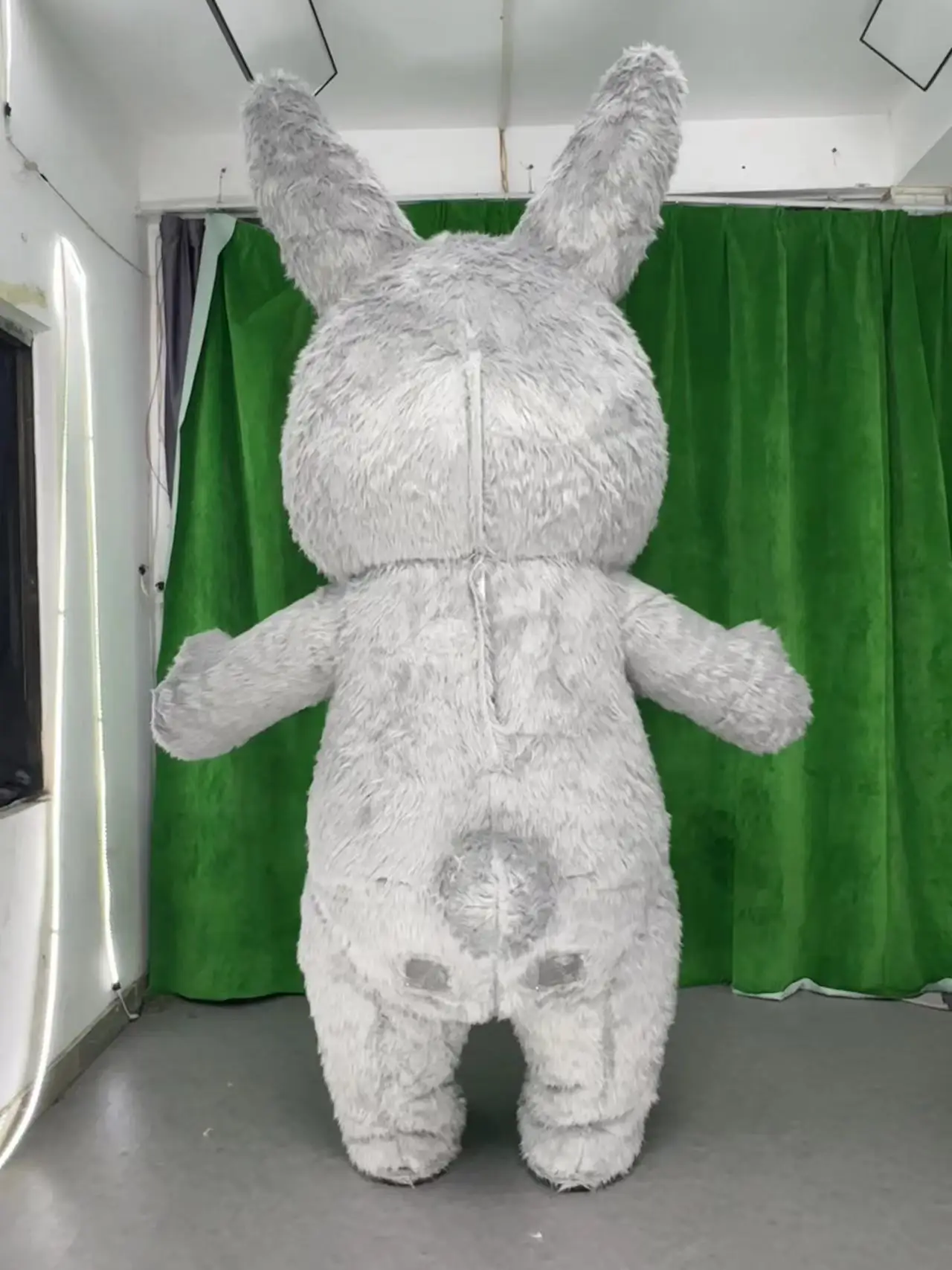 Wholesale Custom Adult Rabbit Mascot Costume Gray Bunny Inflatable Cartoon Plush for Halloween Movie Walking Character Sale